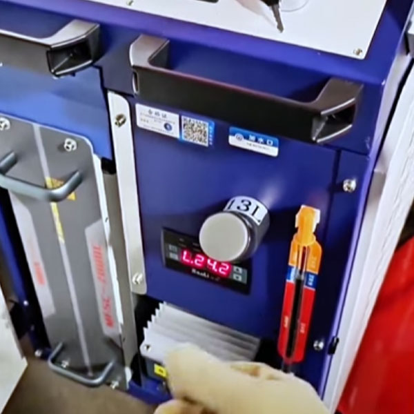 Lazer Kaynakçı-3 Lazer Kaynakçı 3