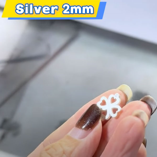 Cea mai mică mașină de tăiat cu laser-5 Cea mai mică mașină de tăiat cu laser 5