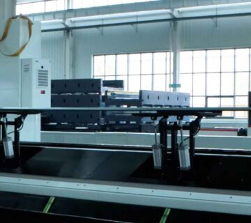2025 Best Metal Tube Laser Cutting Machine (2)