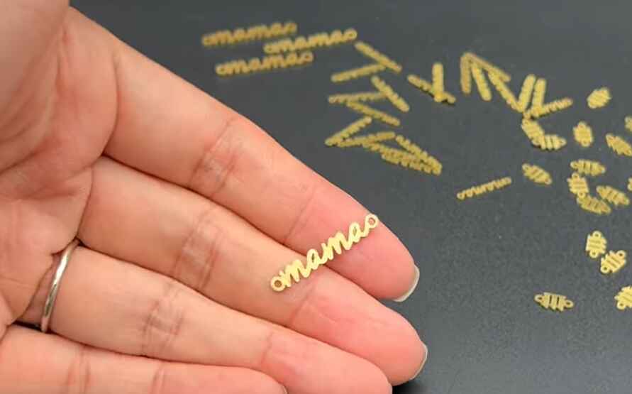 Fiber Laser Metal Cutting Machine Producător 2 Fiber Laser Metal Cutting Machine Producător (5) (2)