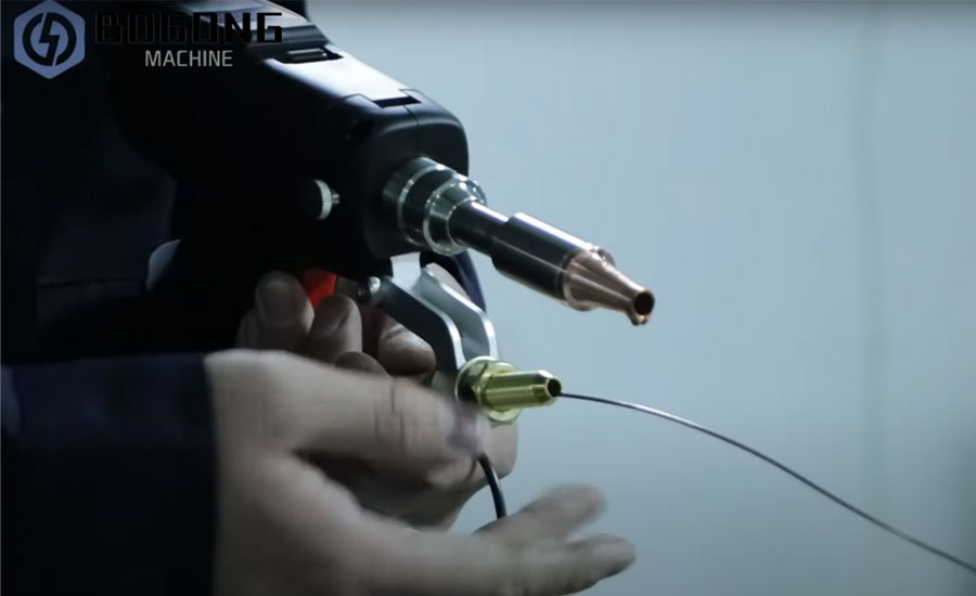 How Does a Laser Welding Machine Work? 7 How-Does-a-Laser-Welding-Machine-Work-Machine Startup and Laser Activation