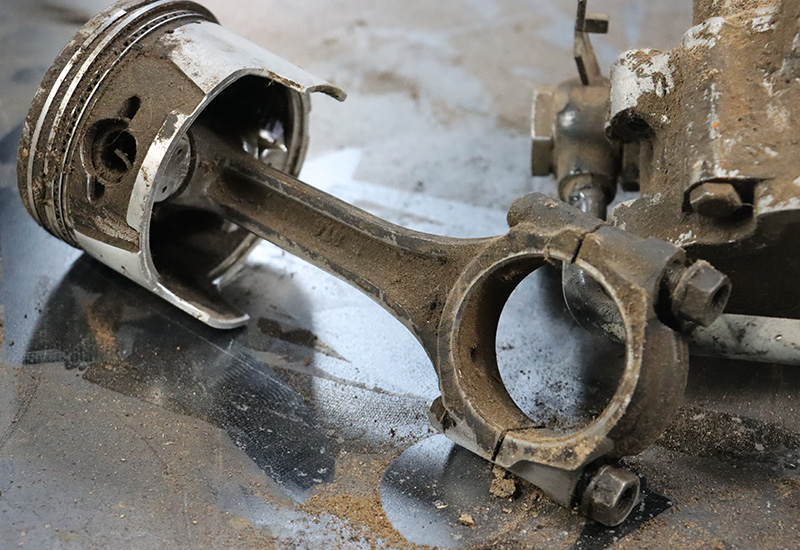 Laser-Cleaning-machine-for-cars-before Laser-Cleaning-machine-for-cars-before