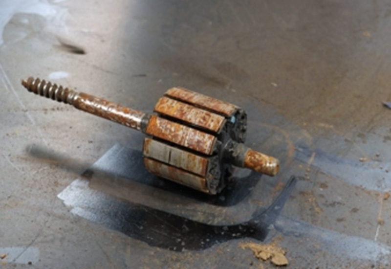 Laser-Cleaning-machine-for-metal-Before-cleaning-1 Laser-Cleaning-machine-for-metal-Before-cleaning-1