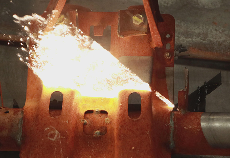 Laser-Cleaning-machine-for-rust-removal-1 Laser-Cleaning-machine-for-rust-removal-1