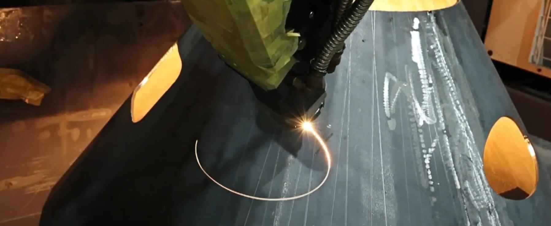 Laser Cutting Machine for Sheet Metal Bevel Fiber Laser Cutter 3 (2)