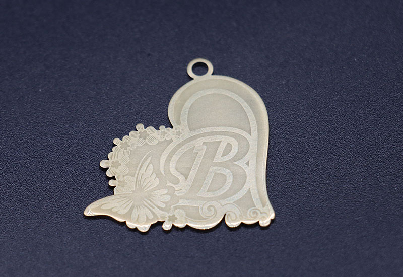 Laser-Engraving-Machine-for-Jewelry-2