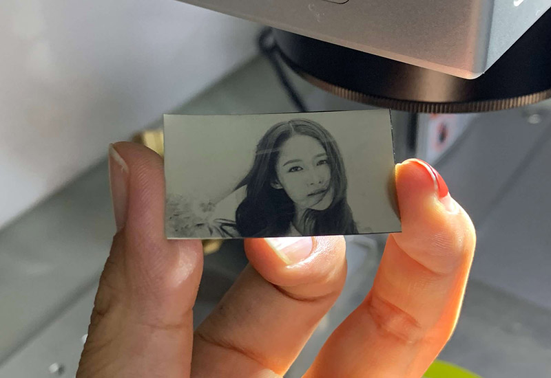 Laser-Marking-Machine-for-Jewelry-1 Laser-Marking-Machine-for-Jewelry-1