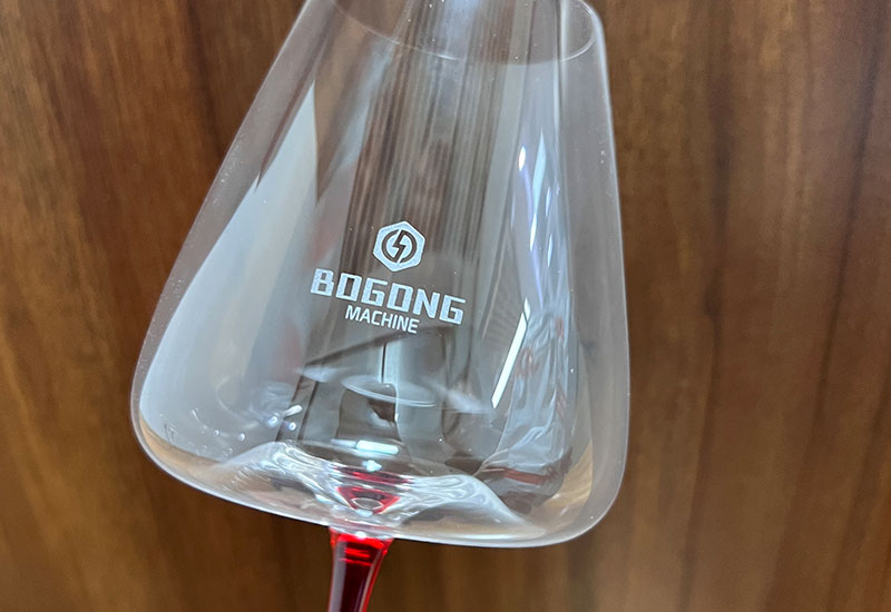 Laser-Marking-Machine-for-glass-1 Laser-Marking-Machine-for-glass-1