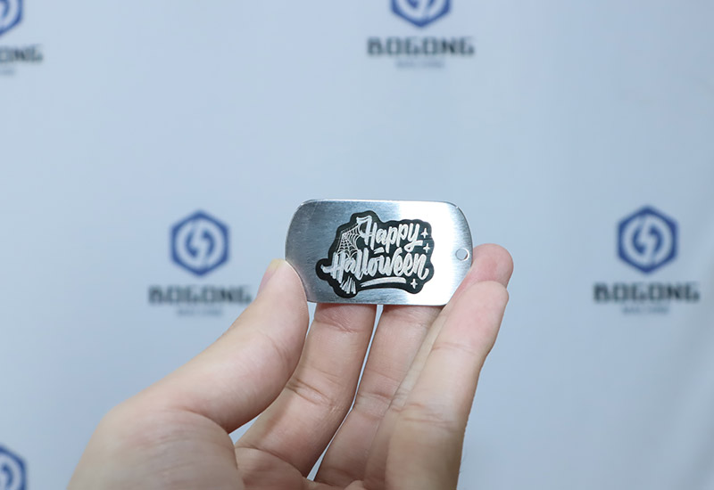 Laser-Marking-Machine-for-stainless-steel-2