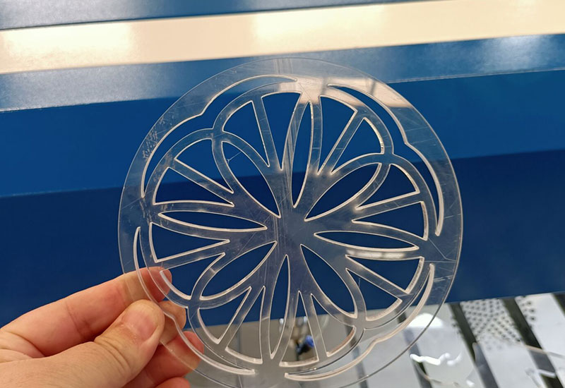 Laser-cutting-machine-for-acrylic-3 Laser-cutting-machine-for-acrylic-3