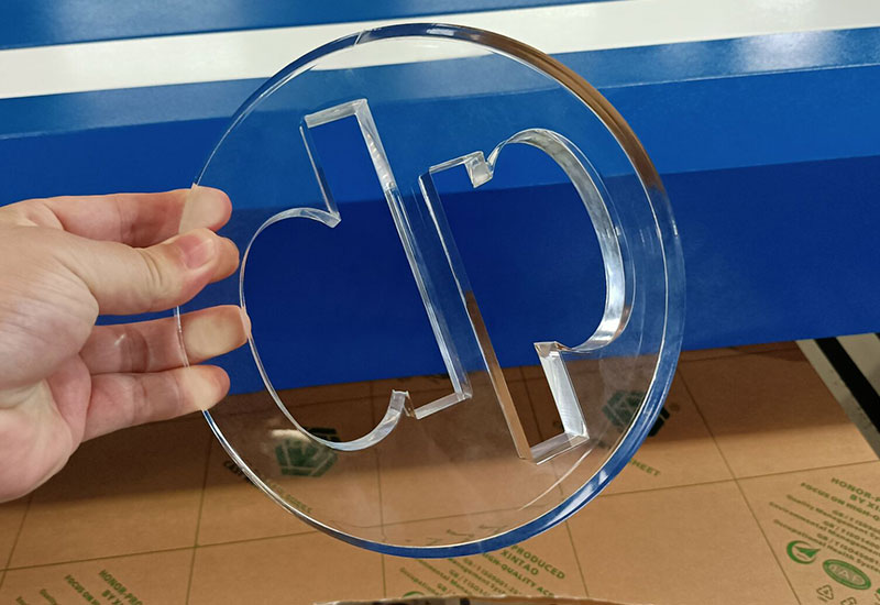 Laser-cutting-machine-for-acrylic-4 Laser-cutting-machine-for-acrylic-4
