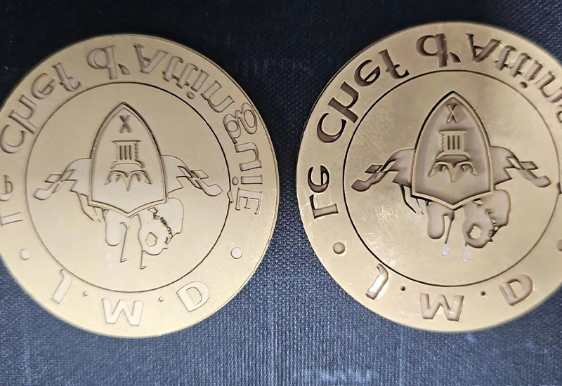 Laser-engraving-machine-for-metal-2 Laser-engraving-machine-for-metal-2