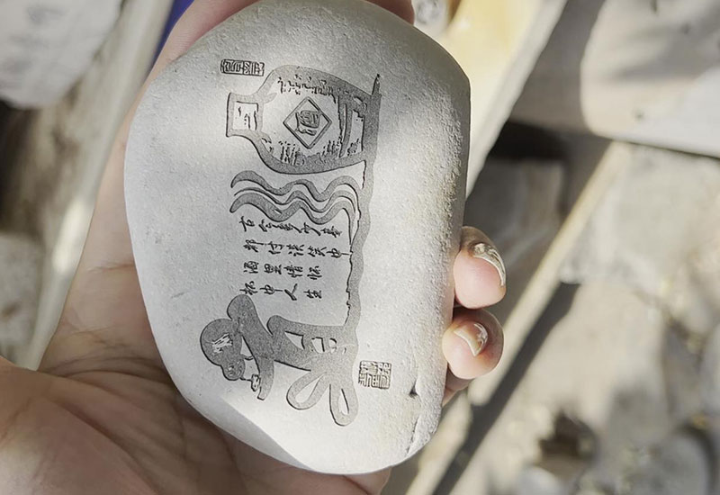 Laser-engraving-machine-for-metal-5 Laser-engraving-machine-for-metal-5