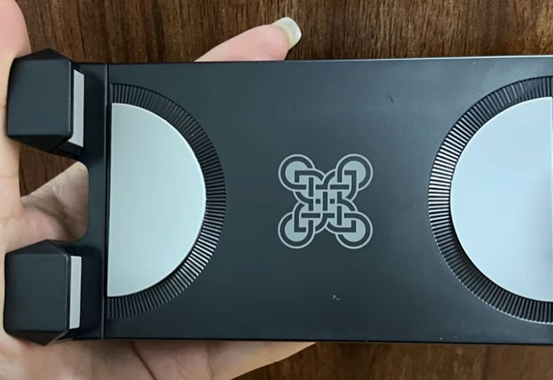 Laser-engraving-machine-for-plastic-3 Laser-engraving-machine-for-plastic-3