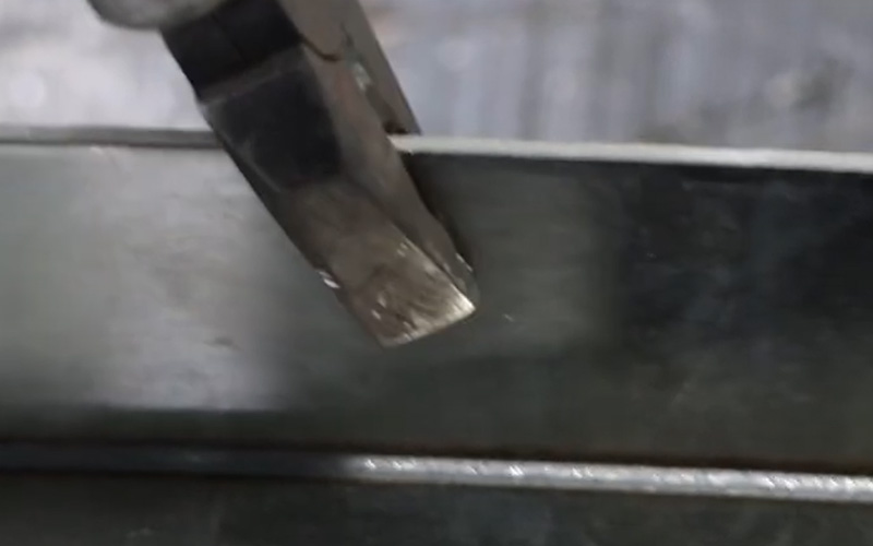 ODM Soldador láser portátil para pequeños talleres 3 ODM-Soldadora láser manual para pequeños talleres-1