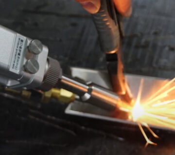 ODM-Laser-sudor portabil pentru ateliere mici2