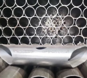 Customized-Round-Tube-Fiber-Laser-Cutting-Machine-5