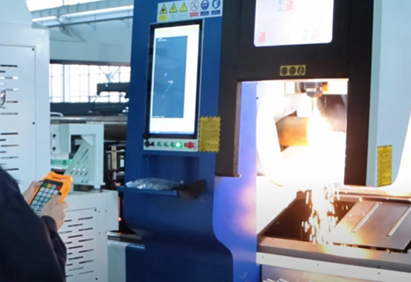 Fiber-Laser-Cutting-Machine-for-Aluminum-Profile-Solar-Bracket-7 Fiber Laser Cutting Machine for Aluminum Profile Solar Bracket 7