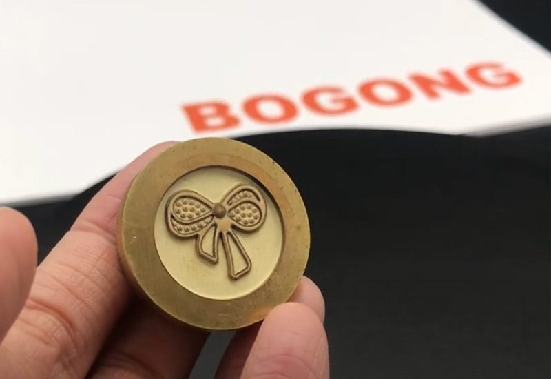 Laser-Engraving-Machines-for-Signage-and-Awards-7 (1) Laser-Engraving-Machines-for-Signage-and-Awards-7 (1)