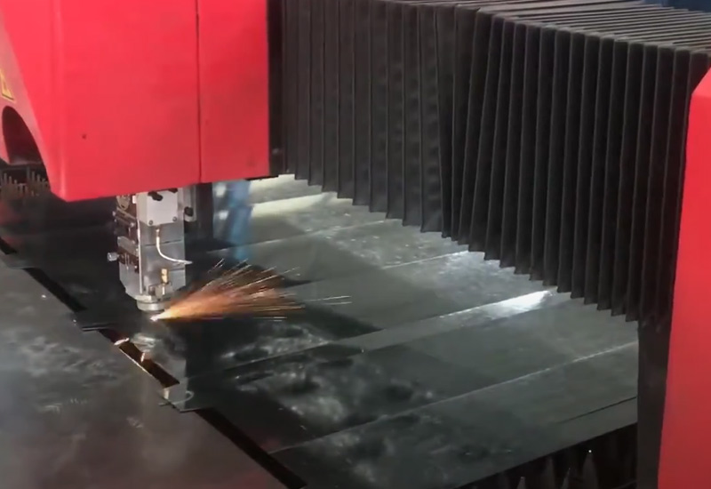 Fiber-Laser-Cutting-Machine-for-HVAC-Ductwork-3 Fiber-Laser-Cutting-Machine-for-HVAC-Ductwork-3