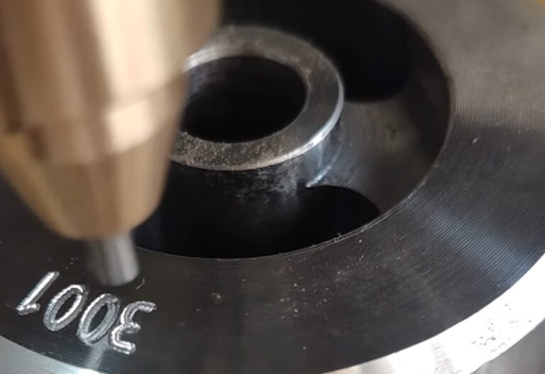 Industrial-Laser-Engravers-for-Metal-Parts-Marking-6