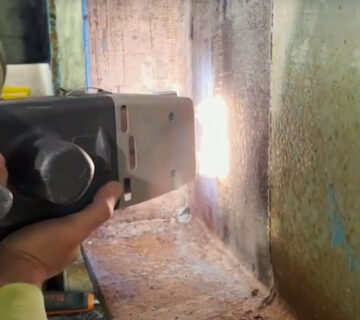 Laser-Cleaning-Machine-for-Bridge-Paint-Removal-1 Laser-Cleaning-Machine-for-Bridge-Paint-Removal-1