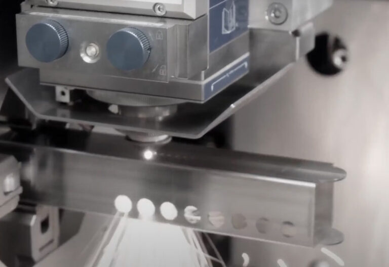 OEM Fiber Laser Cutting Machine for Office Furniture Frames 4 OEM-Fiber-Laser-Cutting-Machine-for-Office-Furniture-Frames-4