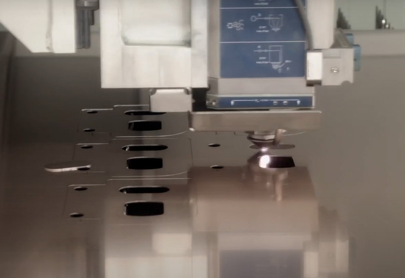 OEM-Fiber-Laser-Cutting-Machine-for-Office-Furniture-Frames-6 OEM-Fiber-Laser-Cutting-Machine-for-Office-Furniture-Frames-6