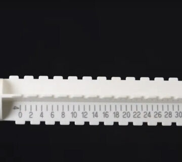 UV-Laser-Marking-Machine-for-Medical-Syringe-Barrels-6