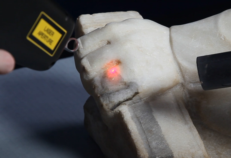 Precision-Laser-Cleaning-for-Cultural-Relics-&-Bronze-Statues-3 Precision-Laser-Cleaning-for-Cultural-Relics-&-Bronze-Statues-3