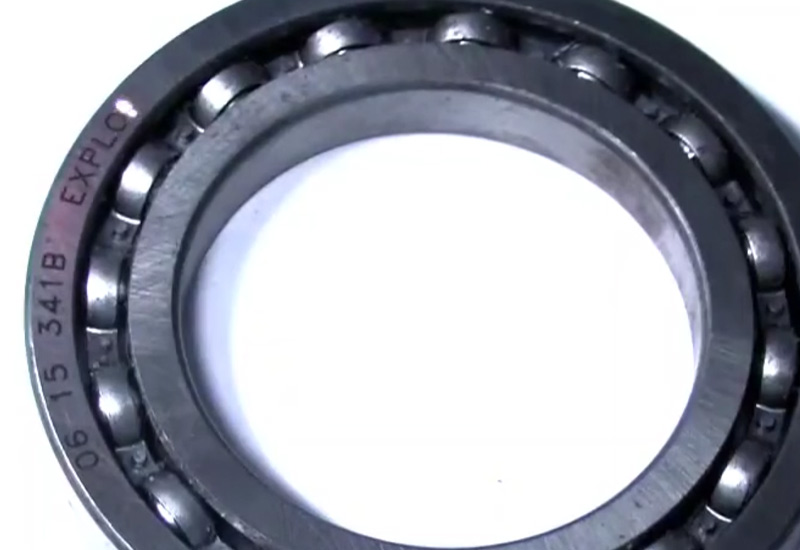 Fiber-Laser-Marking-Machine-for-Bearing-Batch-Codes-3