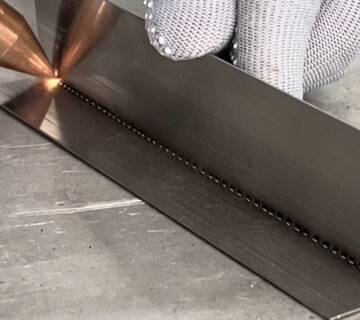 Handheld-Laser-Welder-for-Display-Sign-Frames-1 Handheld-Laser-Welder-for-Display-Sign-Frames-1