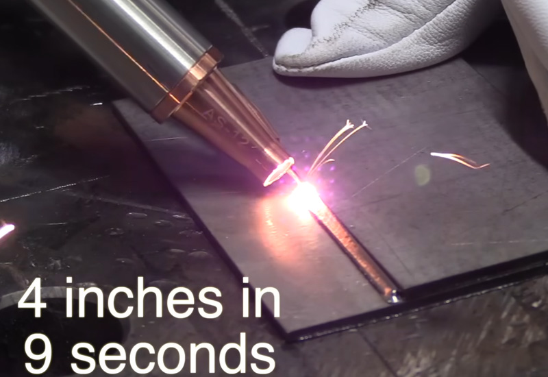 Handheld-Laser-Welder-for-Display-Sign-Frames-3