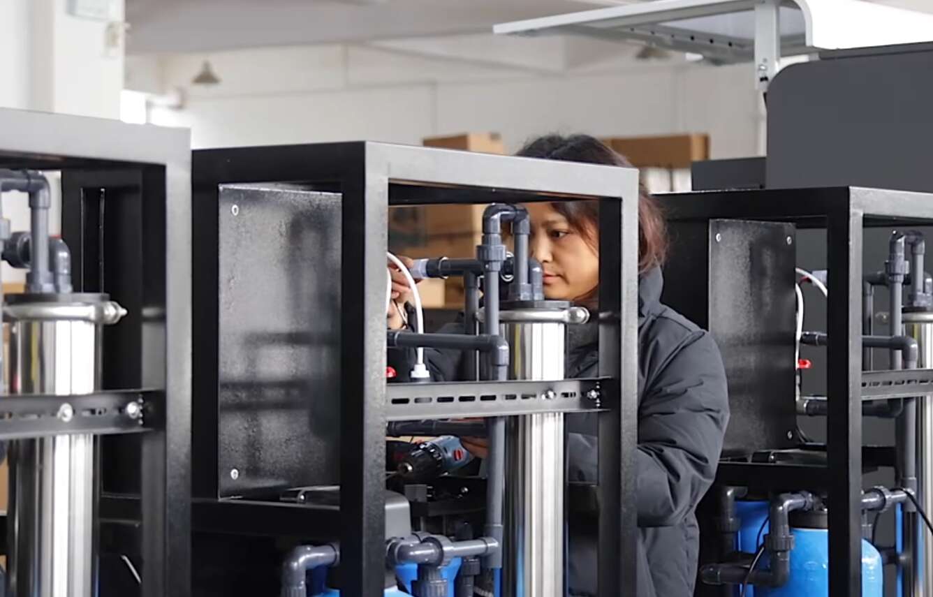 Branding, Labeling & Packaging Support for OEM & Private Label Programs