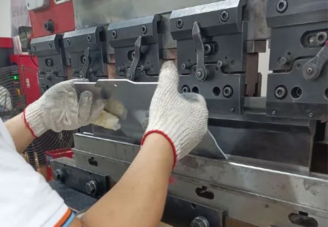 Custom Sheet Metal Parts Services for Precision Assemblies​