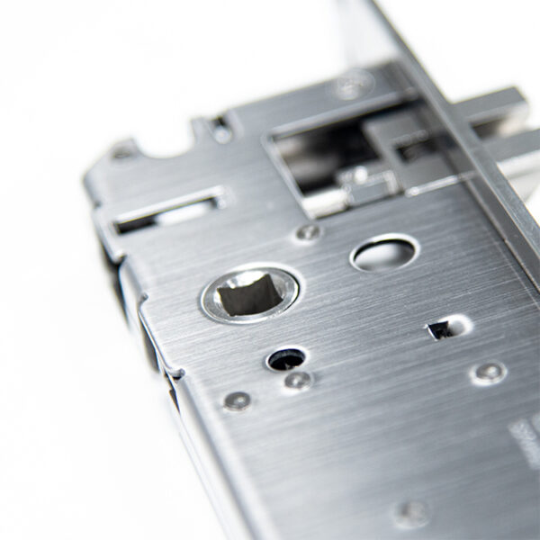 Split-Latch Multipoint Mortise Lock with Narrow Faceplate